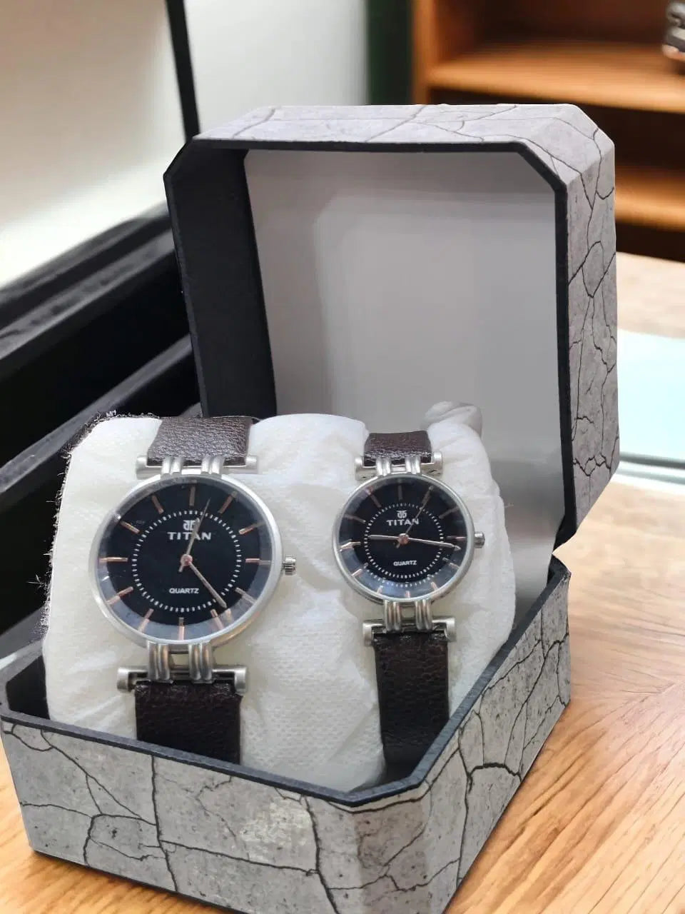 Titan Leather Couple Set